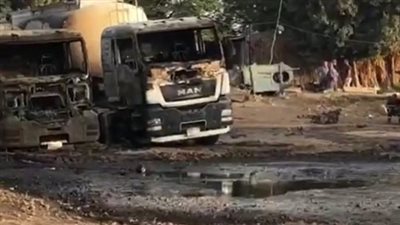 السيطرة على حريق شب بسيارتين محملتين بالمواد البترولية بجوار كوبري قها | بث مباشر 