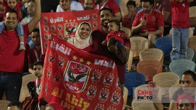 الدوري يا أهلي.. هتاف جمهور المارد الأحمر في مواجهة إنبي | صور
