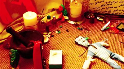 والدتها تسببت في طلاقها بسبب السحر.. مأساة هاجر: أمي استولت على أملاك أبويا ومات بحسرته