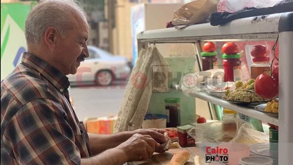 الدكتور أحمد شهدة