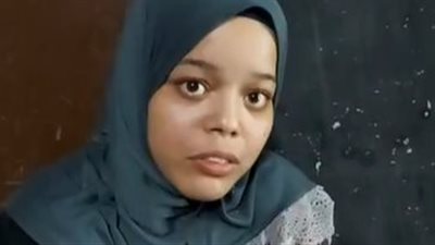 شاهد عيان بواقعة تعدي شاب على خطيبته وشقيقها بالطعن في دار السلام: دخل على خطيبته المطبخ بالسكينة| بث مباشر 