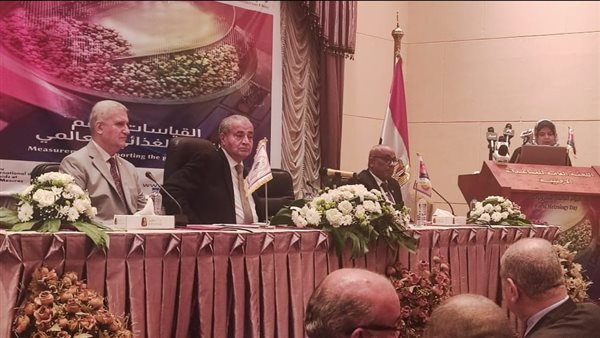 وزير التموين