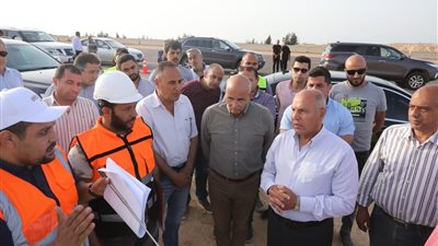 النقل: الانتهاء من الطريق الرئيسي وادي النطرون - العلمين قبل عيد الأضحى لخدمة المواطنين