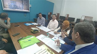 وكيل التعليم بشمال سيناء يتابع غرفة عمليات امتحانات الدبلومات الفنية 