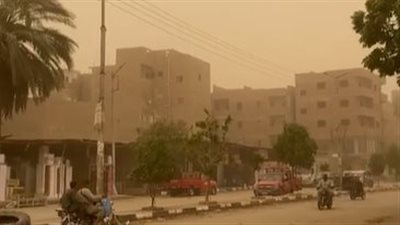 الأرصاد تحذر: منخفض جوي يضرب البلاد.. وأمطار على القاهرة والمحافظات | فيديو