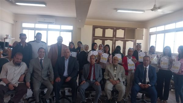  القوى العاملة بالسويس