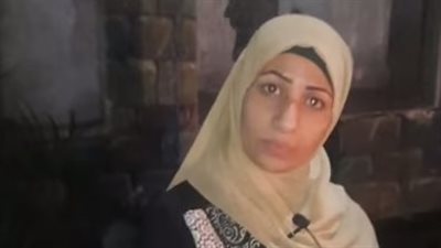 سيدة تعمل مع زوجها على عربة الذرة المشوي بالمنيا: لازم أقف جنبه عشان نصرف على عيالنا | بث مباشر