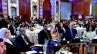 مدبولي: ندعم ملتقى بناة مصر لبناء شراكات تدفع حركة البناء والتشييد بالمنطقة