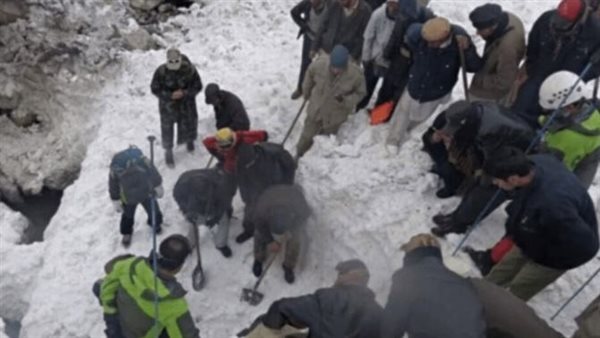 انهيار جليدي بباكستان