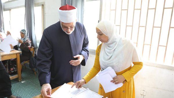 المعلمات تشترك بكنترول