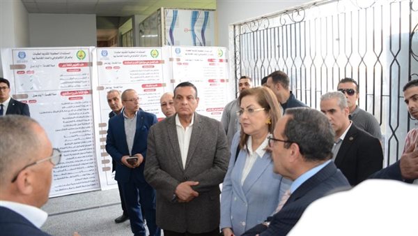 وزير التنمية المحلية