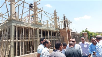 إيقاف أعمال بناء مخالف بالحديقة الدولية بمدينة نصر | صور 