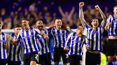 هدف قاتل يعيد شيفيلد وينزداي إلى تشامبيونشيب على حساب بارنسلي