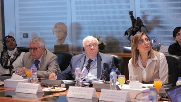 مشاركة وزيرة الثقافة