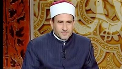 أستاذ بالأزهر: لا صدقة مقبولة ولا بركة في المال الحرام
