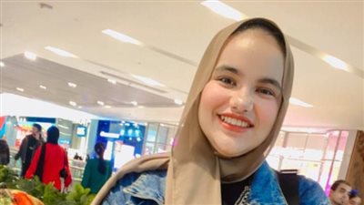 الأولى على الإعدادية بالقاهرة: نفسي أكون جراحة كبيرة زي الدكتور مجدي يعقوب