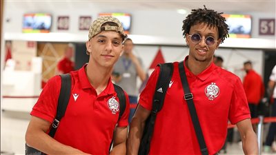 بعثة الوداد المغربي في طريقها إلى القاهرة استعدادا لمواجهة الأهلي | صور