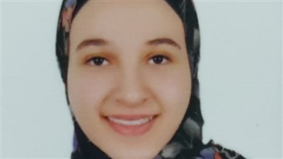 الأولى على الشهادة الإعدادية بالجيزة: كنت بذاكر 5 ساعات ونفسي أدخل كلية الطب| خاص