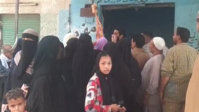 الكيلو بـ 190 جنيها.. إقبال كبير من المواطنين على شراء اللحوم بأحد محال الجزارة في البدرشين | بث مباشر 