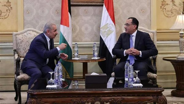  رئيس الوزراء ونظيره