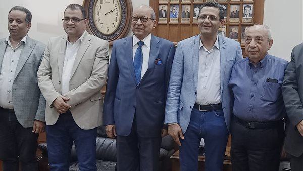 وفد نقابة الصحفيين