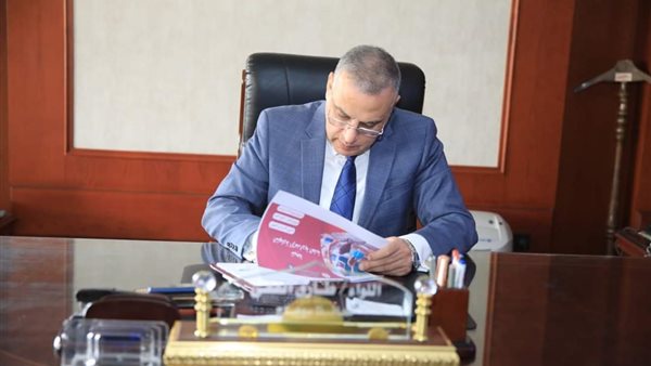 محافظ سوهاج يعتمد