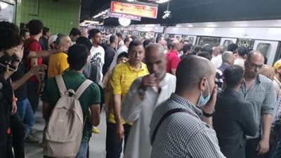 لمدة 5 دقائق.. عطل فني يضرب الخط الثاني لمترو الأنفاق