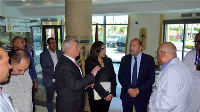 منسق المبادرة الوطنية للمشروعات الخضراء يشيد بأول مستشفى أخضر في الصعيد