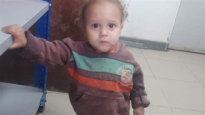 العثور على طفلة مجهولة الهوية في حي البارودية بالفيوم