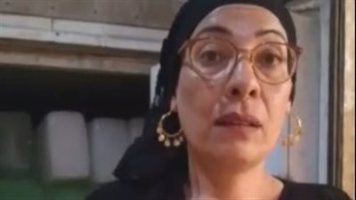 قصة كفاح بائعة ثلج بالحوامدية: جوزي مات وأنا صغيرة ومعايا ولدين ومكنش قدامي شغلانة غيرها | بث مباشر