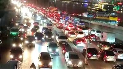 تكدس مروري بنزلة كوبري 15 مايو باتجاه الكورنيش بالتحرير