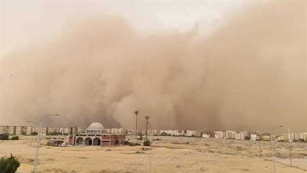 العاصفة الترابية