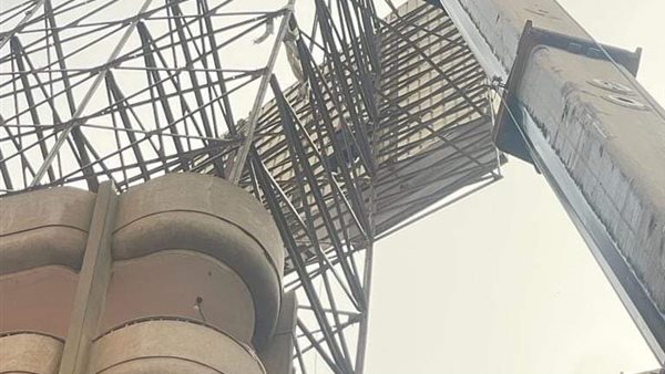 إنزال لوحة إعلانات