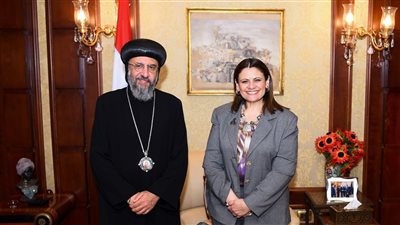 وزيرة الهجرة تستقبل أسقف الكنيسة بلندن.. وتدعو الجالية للمشاركة بالمؤتمر الرابع للمصريين بالخارج