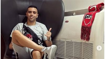 عايزين الرابعة.. لاعب الوداد السابق يؤازر الفريق المغربي أمام الأهلي من القاهرة
