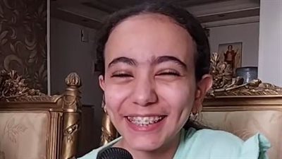 الأولى على الشهادة الإعدادية بالسويس: ماما وبابا سر تفوقي.. ونفسي أبقى دكتورة أسنان | بث مباشر