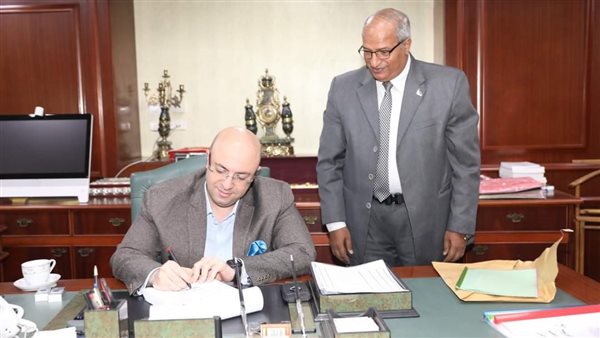 محافظ بني سويف يعتمد