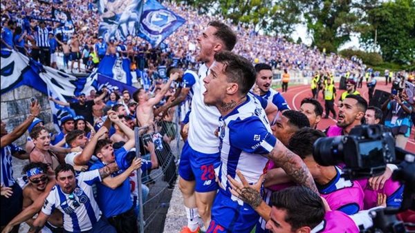 احتفال لاعبو بورتو