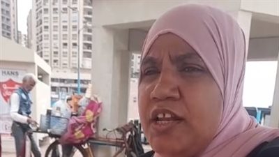 مديونة بـ 100 ألف جنيه.. مطلقة بالإسكندرية: مستعدة أبيع كليتي عشان أربي عيالي | بث مباشر