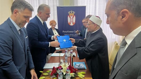  الدكتور شوقي علام