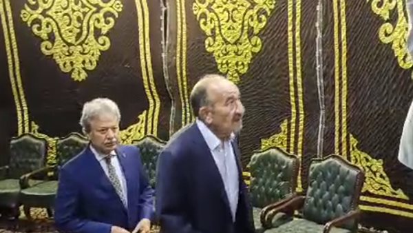  كمال أبو عيطة وعصام