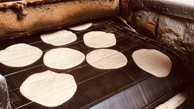 ضبط مخبزين للتصرف في 2 طن دقيق مدعم بالإسماعيلية