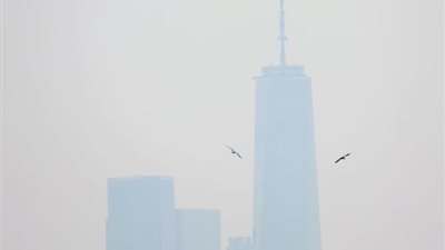 دخان الحرائق في كندا يتسبب في تعطل جزئي لحركة الطيران بأمريكا 