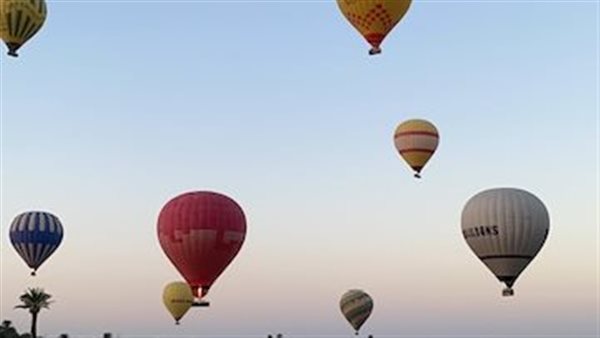 رحلات البالون الطائر