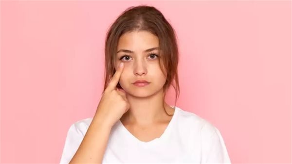 العيون الغارقة 