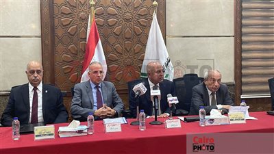 استقالة هيئة المكتب وتجديد الثقة في النقيب.. تفاصيل اجتماع المهندسين بعد أحداث الجمعية العمومية 