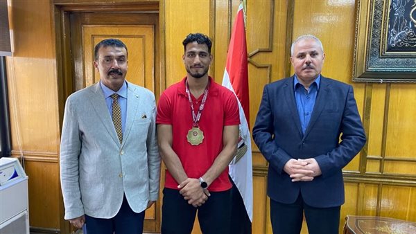 جانب من التكريم 