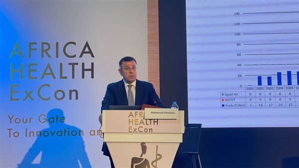 رئيس جامعة عين شمس