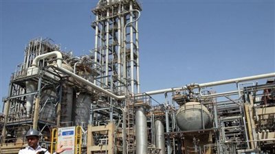 رئيس القابضة للصناعات الكيماوية يكشف حقيقة وجود تسريب لشركة كيما في مياه النيل بأسون 