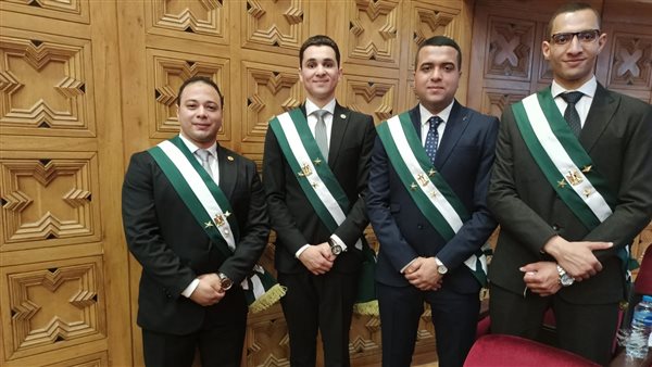 أعضاء هيئة قضايا